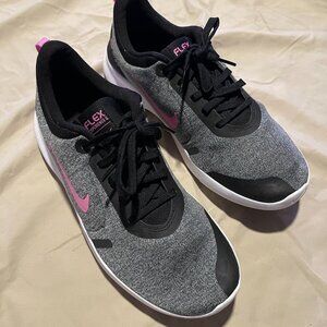 Nike Flex Experience 8 Sneakers – Women’s 9 – New, Never Worn